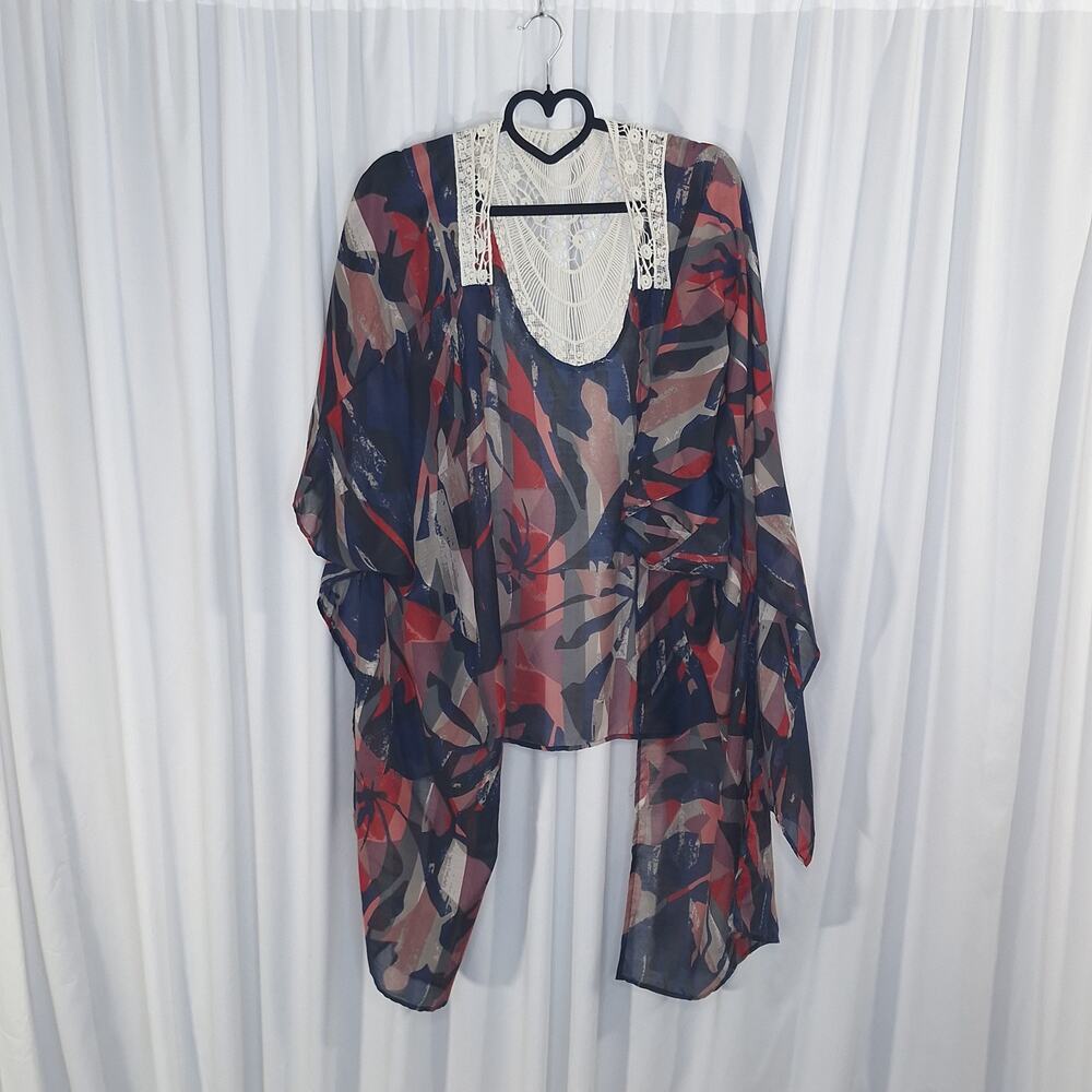 Soft Surroundings Kimono Crochet Lace Inset Boho Floral Black Red Flowy Festival